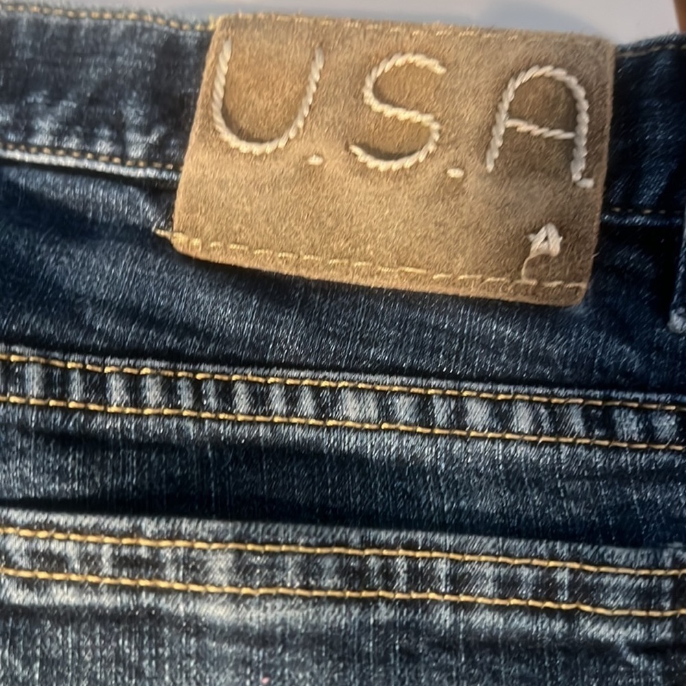 John Varvatos USA button fly jeans. 33r